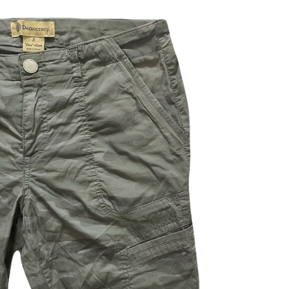 Democracy Women Cargo Green Camouflage Pant Size 8 AB Technology - Picture 7 of 10